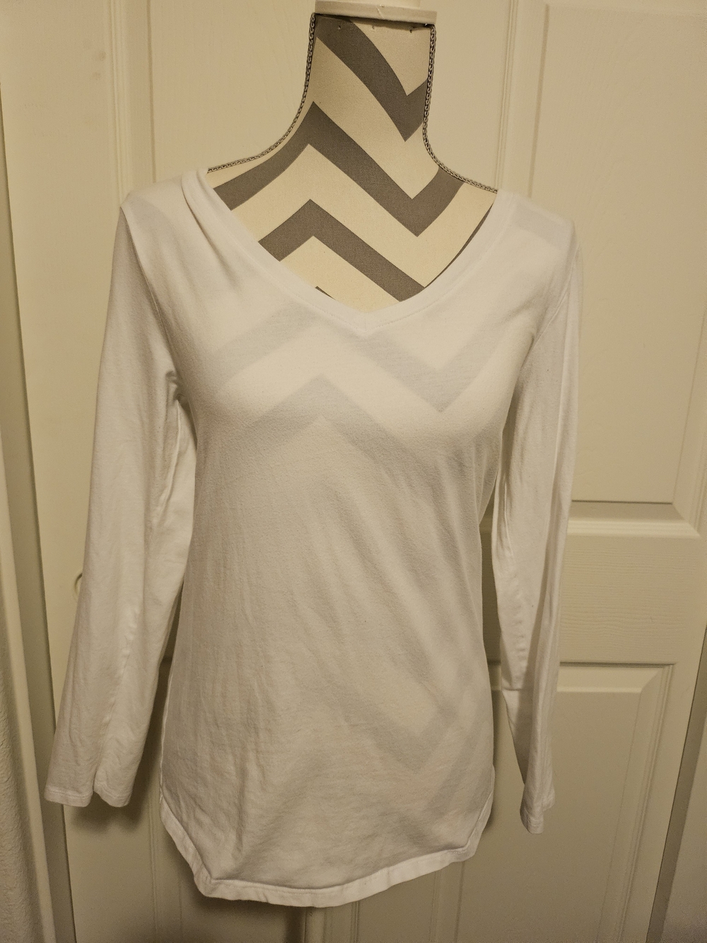 Veto White V-Neck Long Sleeve Tee